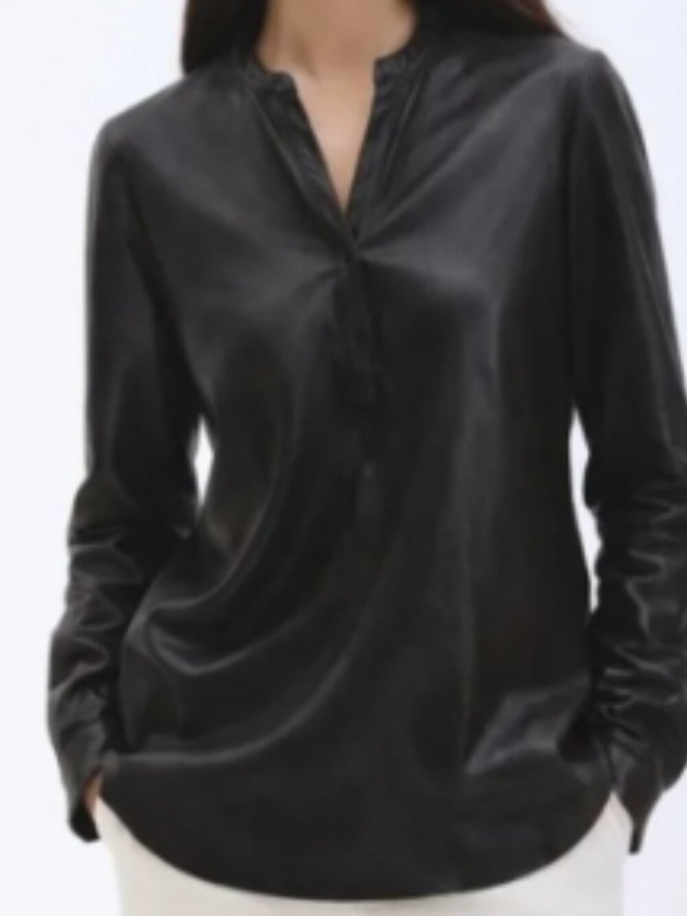 Danier Leather Oversized Relaxed 1/2 button down pullover